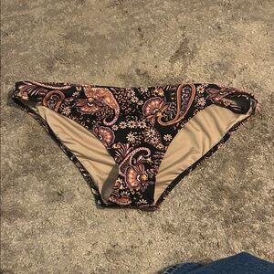 Shade & Shore Paisley Bikini Bottom - Black and Tan